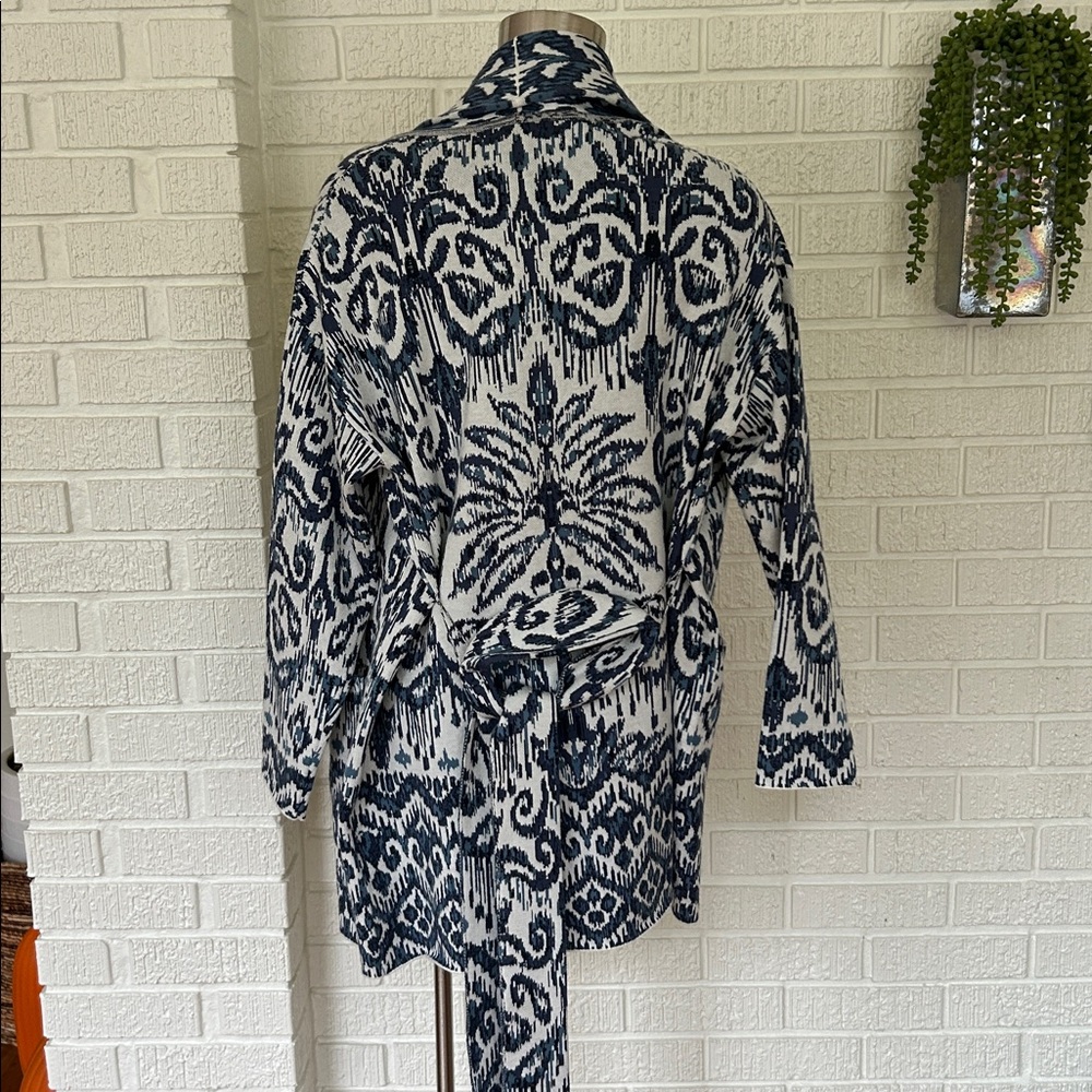 TOMMY BAHAMA- Ikat open front cardigan - Picture 9 of 12